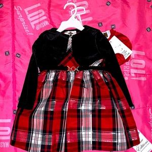 Little girl’s dress with matching underpants..Great for Christmas